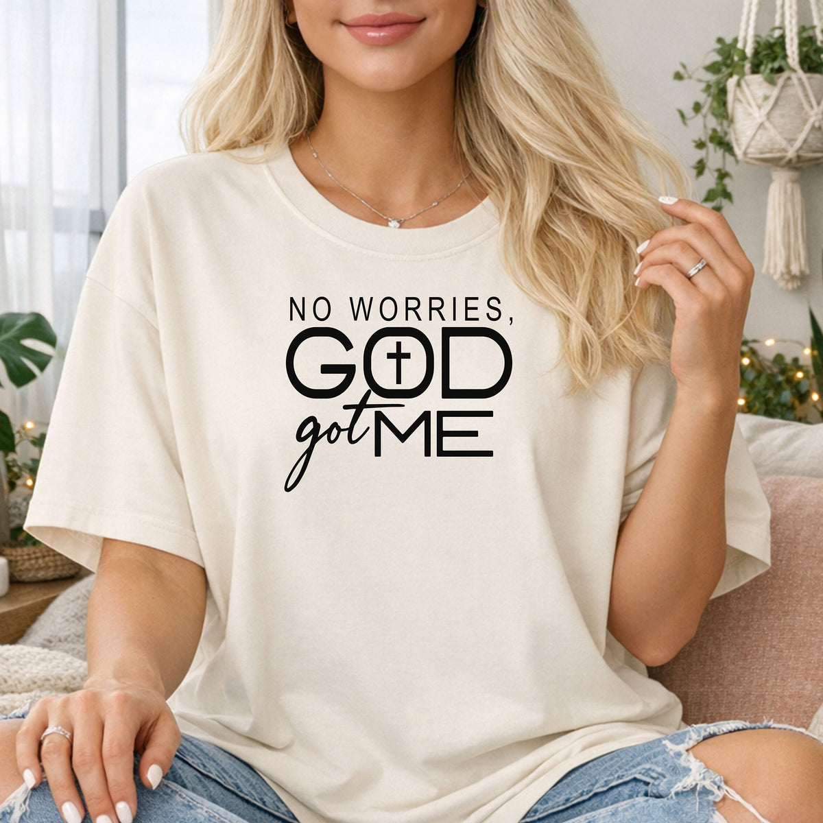 No Worries, God Got Me Christian T-Shirt, Inspirational Faith Graphic Tee